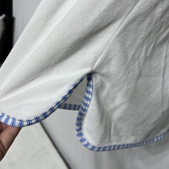 Rene’ Rofe’ swim coverup hoodie dress - Picture 3 of 11